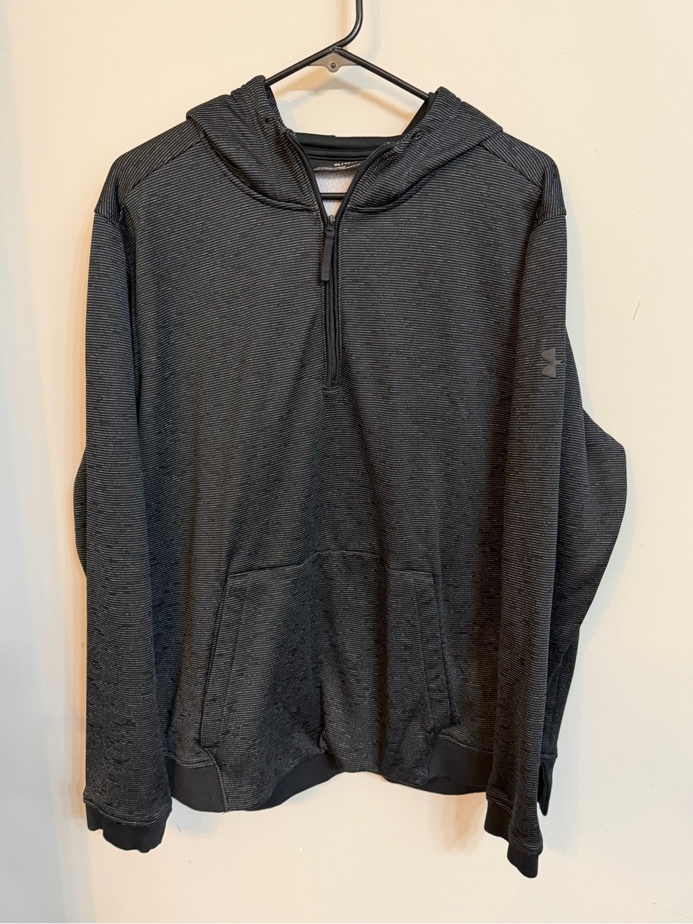 Under Armour Men's Black Hooded Half-Zip Sweater
